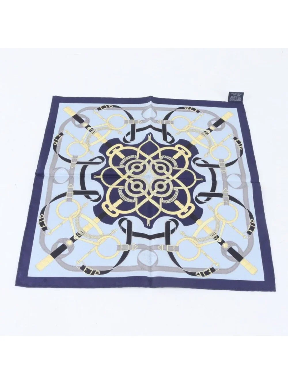 Hermes Tagged Carre Eperon D'or Yellow Gold Spurs Silk 100% Scarf